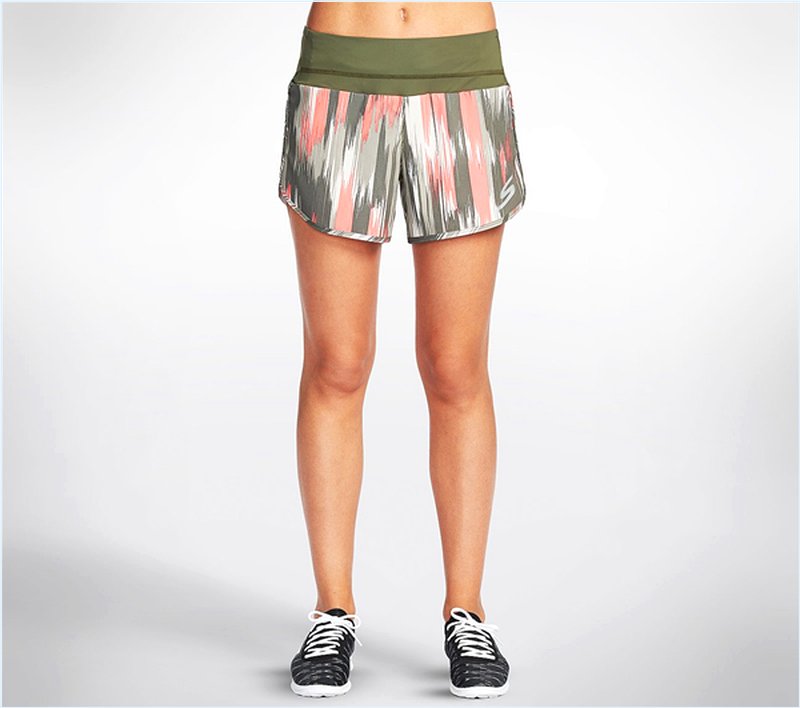  Women Frequency Ikat Short Green