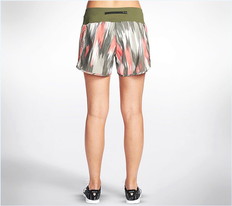  Women Frequency Ikat Short Green