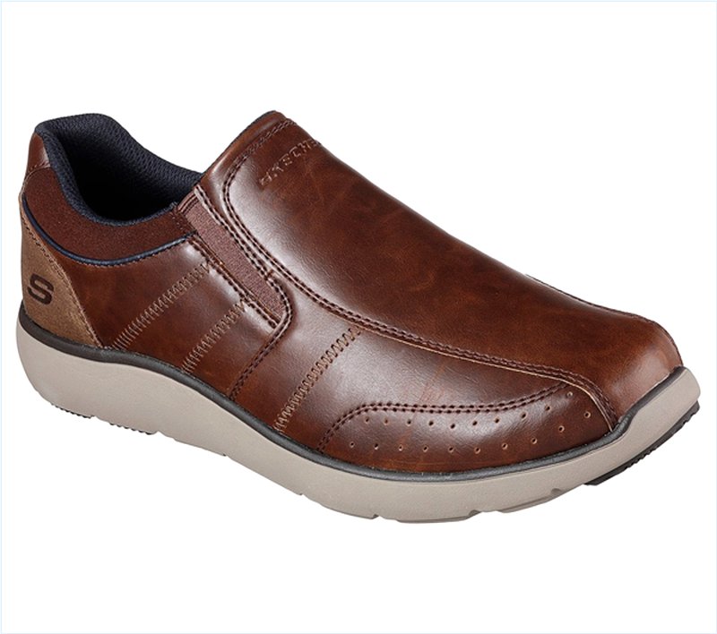  Men Relaxed Fit: Montego - Alvaro Red/Brown