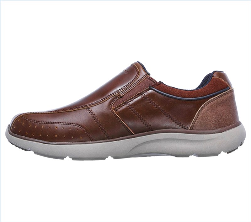  Men Relaxed Fit: Montego - Alvaro Red/Brown